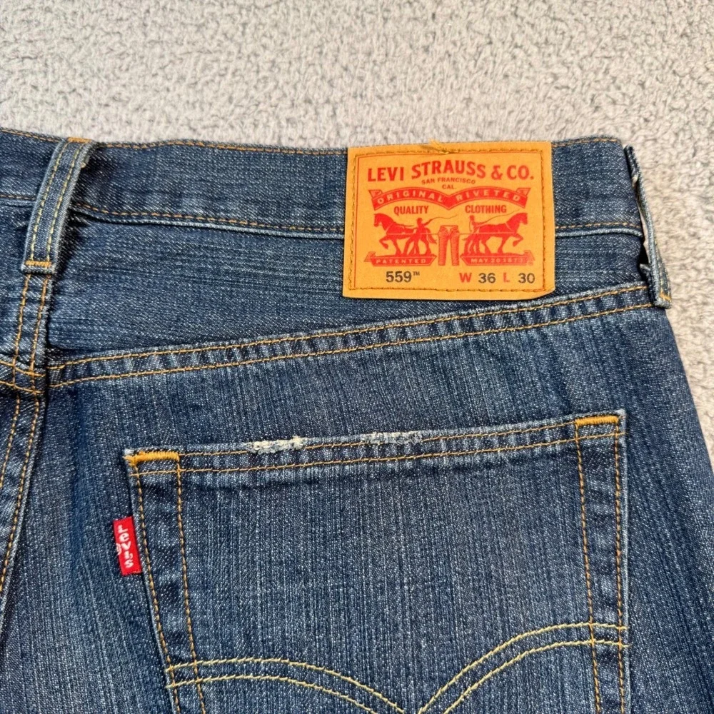 Levis 559 Relaxed Straight‎ Leg Jeans Mens 36x30 Medium Wash Blue Denim